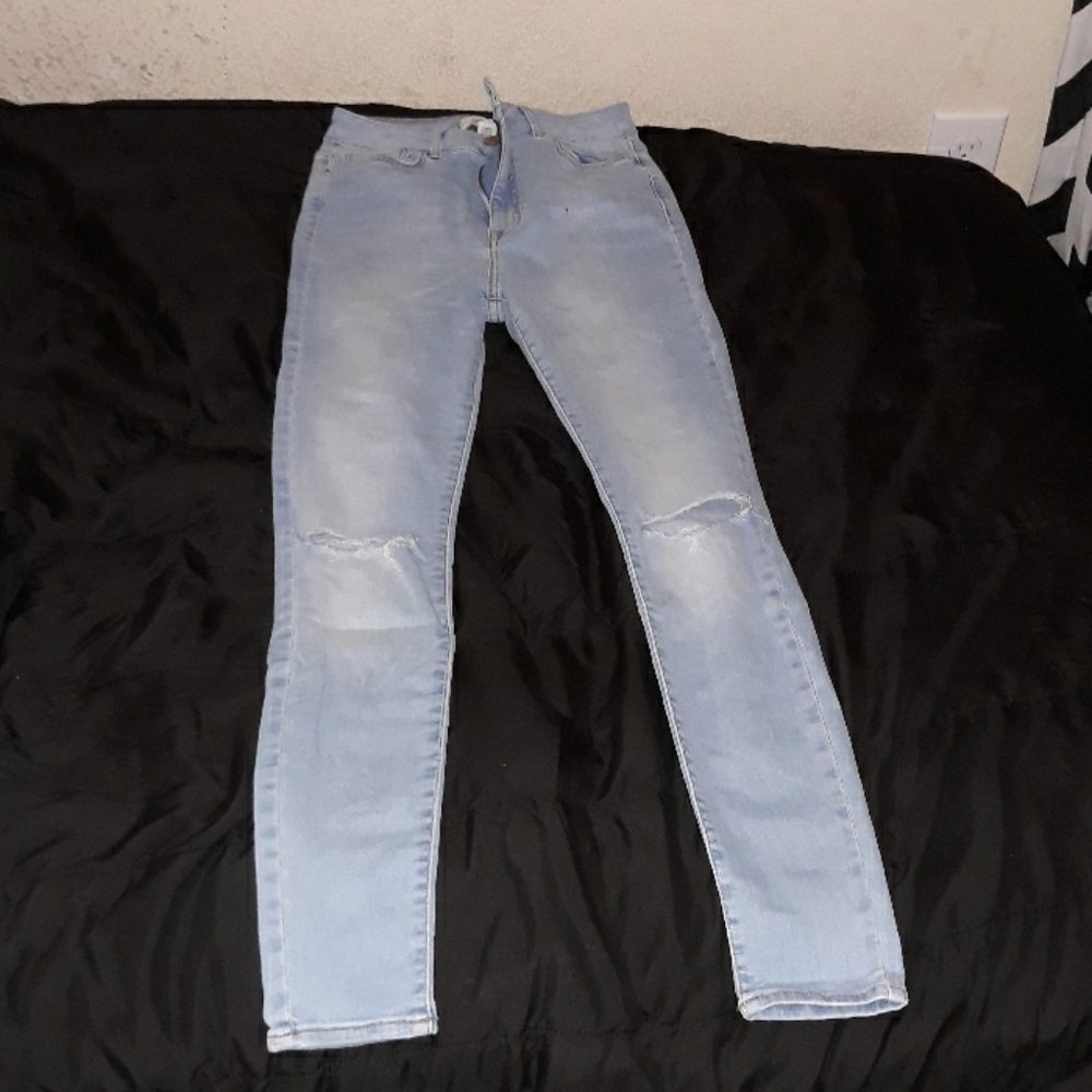 Skinny jeans